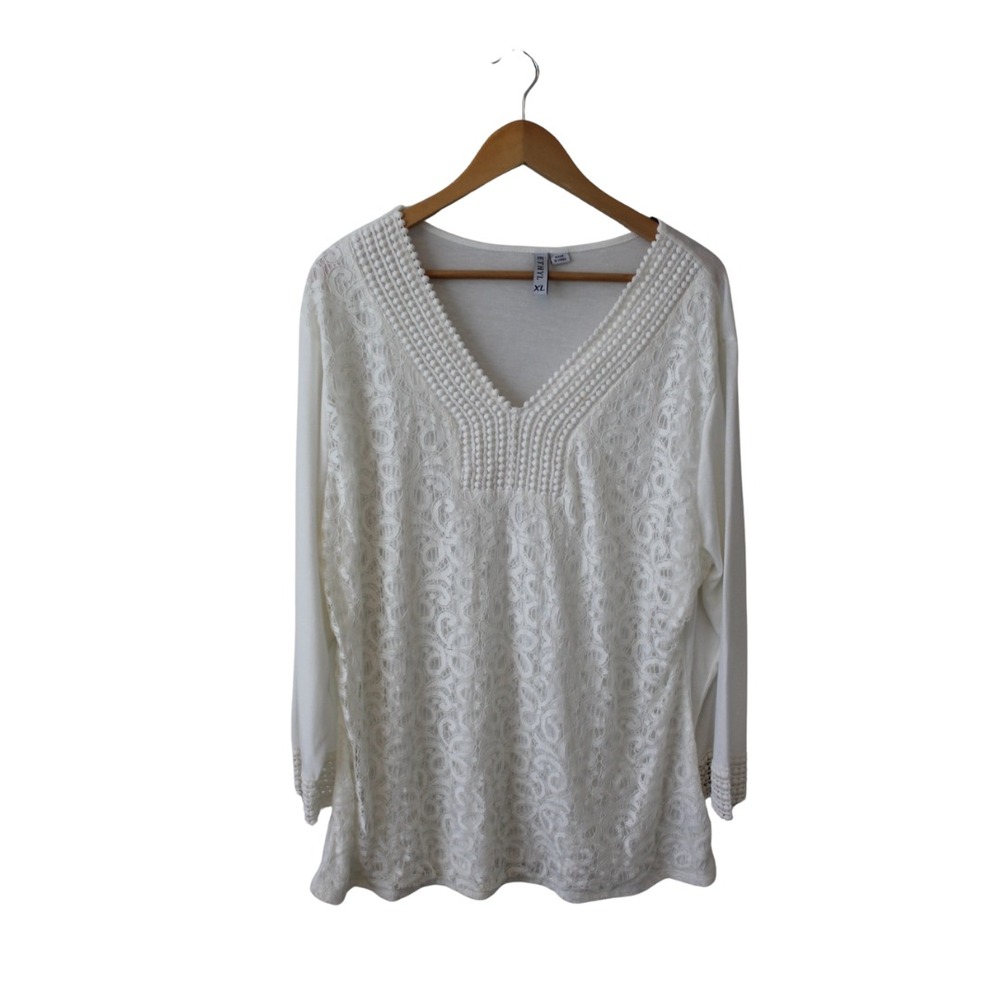 Ethyl Cream Top with Lace Front‎ Womens Size XL